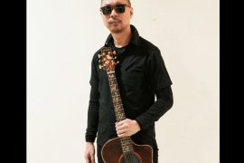 Rilis lagu "Demi Nafasmu", Edwin Marshal pertama kali bernyanyi
