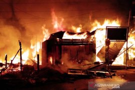 Delapan bangunan di Pasa Maninjau terbakar, ini total kerugiannya