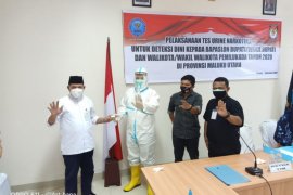 Lima balon jalani pemeriksaan tes urine