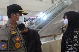 Satgas COVID-19 Paser gelar razia masker di Plaza Kandilo