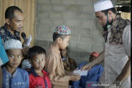 Balon Bupati Banjar Kalsel santuni anak yatim daerah terpencil