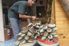 Kementerian Perindustrian bina perajin gula aren di Lebak