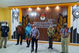 KPU tetapkan tiga pasangan calon Pilkada Sintang