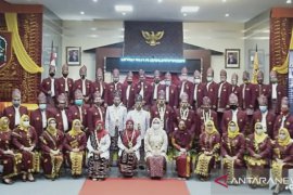 Lapsus- Harjad ke-494, DPRD Banjarmasin ingatkan perang lawan virus Corona