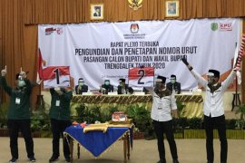 Petahana dan penantang sama-sama optimistis menang di Pilkada Trenggalek