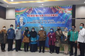 Laju pertumbuhan penduduk  Riau capai 3,59 persen dan itu masih tinggi