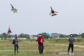 Main bareng Aeromodelling