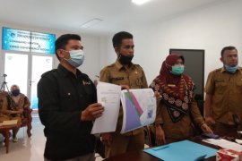 Dinas Kehutanan-BUMNag tandatangi kerjasama pengelolaan kawasan hutan