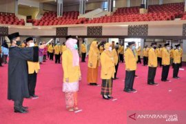 Penelitian harus menjadi budaya bagi dosen di UNP