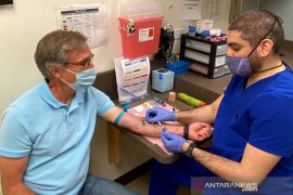 Johnson & Johnson hentikan uji klinis vaksin COVID-19 usai terdapat penyakit