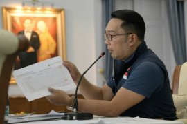 Gubernur Ridwan Kamil jalani pengambilan darah terkait uji vaksin COVID-19