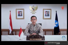 Mendikbud Nadiem apresiasi pahlawan kemanusiaan ringankan beban rakyat