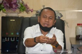 Sekda imbau petani tambak hindari penggunaan pakan berbahan kimia