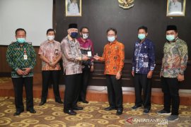 Wabup Tanah Bumbu terima kunker DPRD Kalteng