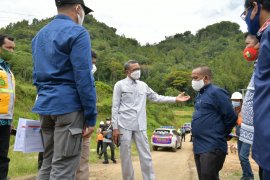 Gubernur Sulsel fokus tuntaskan pembangunan jalan di kawasan wisata
