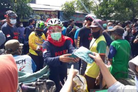 Gubernur Khofifah kampanyekan penggunaan masker di Kediri