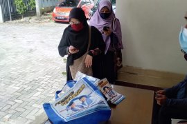 Tak lengkapi berkas laporan, Bawaslu Sumbar tidak lanjutkan proses dugaan politik uang pasangan Mulyadi-Ali Mukhni