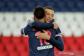 PSG konfirmasi buka pembicaraan kontrak baru dengan Mbappe dan Neymar