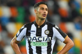 Juventus terancam gagal ke Liga Champions usai dipecundangi Fiorentina