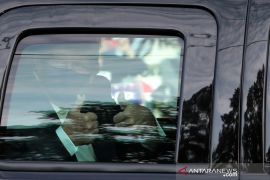 Trump tinggalkan RS menuju  Gedung Putih