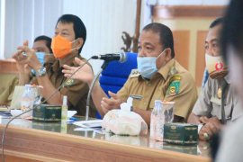 Bupati Langkat gelar pertemuan menyangkut okupasi lahan antara warga dan PTPN II