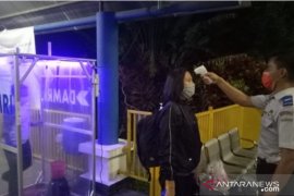 Layanan bus ke luar negeri masih menunggu kesepakatan dua negara