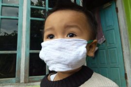 Kabar baik, pasien balita usia satu tahun dinyatakan sembuh dari COVID-19 di Solok