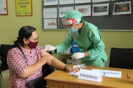 Kemenkes simulasi uji coba imunisasi vaksin COVID-19