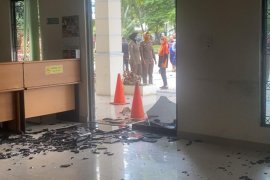 DPRD Kota Jambi serahkan penanganan kasus pelemparan ke pihak kepolisian