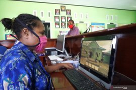 Penerapan protokol kesehatan 3M di Papua