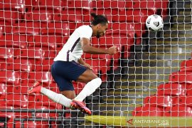 Gareth Southgate: Gol debut Inggris buat Calvert-Lewin naik kelas