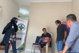 BPJAMSOSTEK berikan kaki palsu motivasi pekerja kembali bekerja