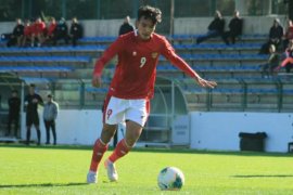 Shin Tae-yong cari pemain di atas 180 cm