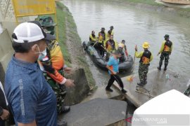 Pemko bersama Kodam bersihkan Krueng Daroy di Banda Aceh