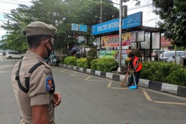 Tim gabungan penegak Perda AKB di Payakumbuh mulai jaring masyarakat tak gunakan masker