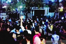 Aksi tolak Omnibus Law di Kotawaringin Timur dibubarkan paksa