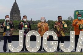 Pjs Bupati Kubar berharap bantuan JPU-TS dorong peningkatan ekonomi