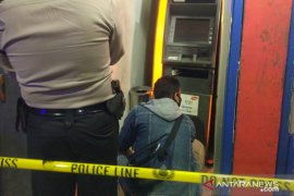 Polresta Padang buru pelaku pembobol mesin ATM BRI