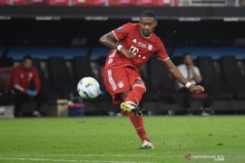 Diincar Barca dan Madrid,  Alaba tolak tawaran kontrak baru dari Bayern