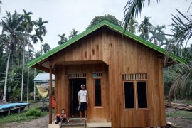 Kementerian PUPR sebut program stimulan bedah rumah di NTB capai 86,17 persen