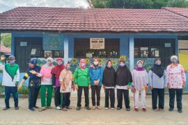 Komisi IV DPRD Provinsi Kalsel tinjau  Masjid Pusaka Tabalong