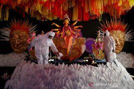 Kasus COVID-19 di India hampir mendekati 7,4 juta