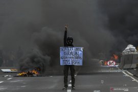 Rossdinal Salim menyebut omnibus law menebas "para rente" Amdal