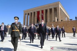 Polisi Turki cari 167 orang yang diduga pendukung Fethullah Gulen