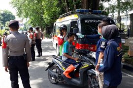 Polisi Jambi gelar razia tingkatkan kesadaran warga untuk bermasker