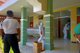 Terkonfirmasi positif COVID-19, seorang dokter di Banyuwangi meninggal dunia