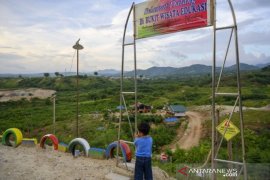 Kawasan wisata edukasi di perbukitan Matikulore di Palu