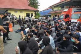 Polda tangkap puluhan orang diduga penyusup aksi mahasiswa