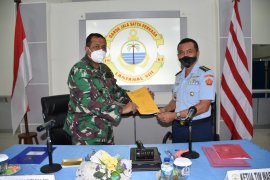 Itjen Kemenhan serahkan hasil Wasrik Lantamal VIII di Manado