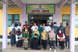 Kunker Komisi II  ke  Palangkaraya ingin adopsi pengelolaan RPH